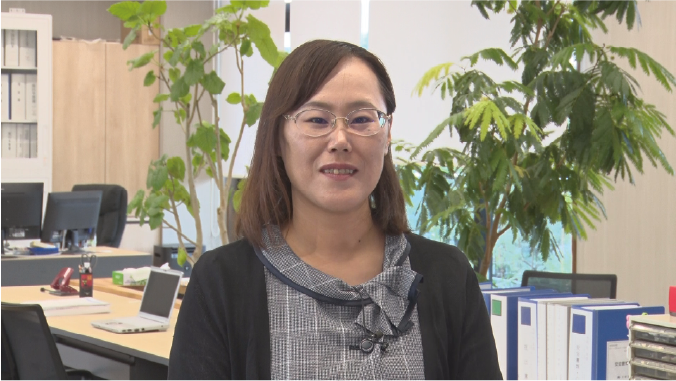 天野産業株式会社 総務部課長　古江 早苗 氏