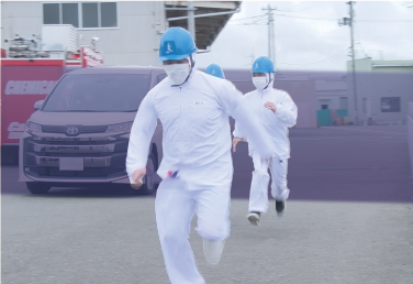 津波の速度で追ってくる車による「津波速度」体験